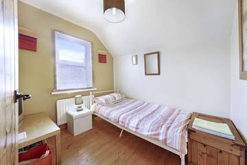 Log Cabin for 5 People in Glenties, County Donegal, Photo 1