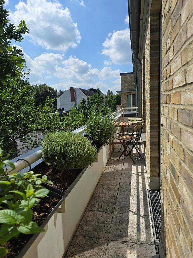 Ferienwohnung für 3 Personen, mit Balkon in Ottensen Hamburg - 2