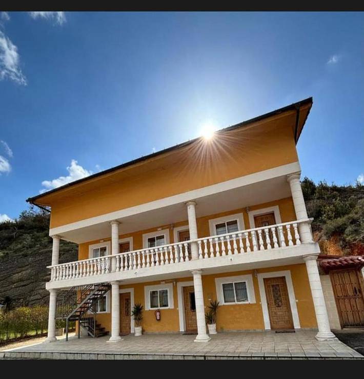 Apartamento de vacaciones para 5 personas, con vistas y terraza, Se admiten mascotas - 1