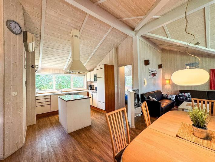 Ferienhaus für 6 Personen, mit Whirlpool und Terrasse sowie Garten und Sauna an der Ostsee - 4