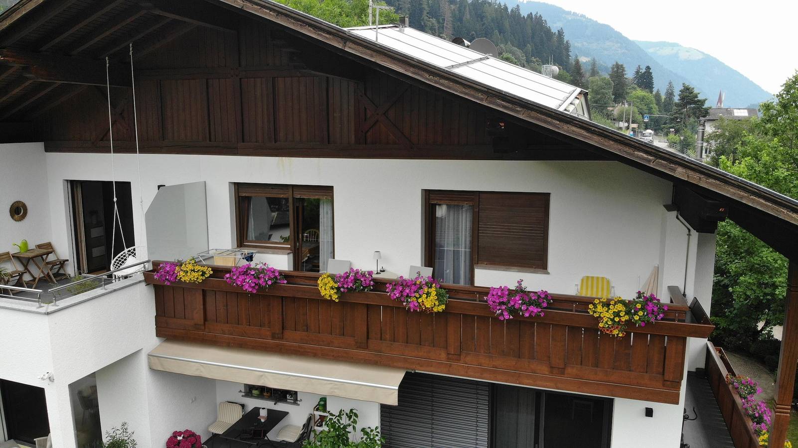 Ganze Wohnung, Ferienwohnung "Eschenleit Bergblick" mit Balkon und Wi-Fi in St. Pankraz, Ortleralpen