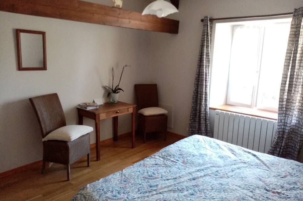 Amplia habitación Lin - Desayuno incluido in Gavray, Coutances y alrededores