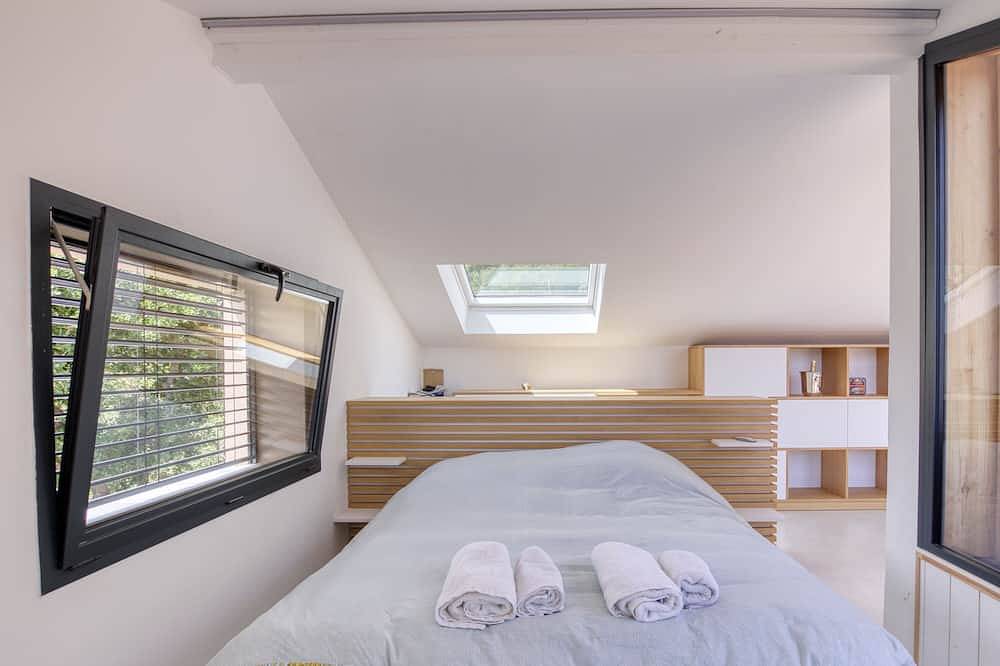 Maison en bord de mer avec jaccuzzi in La Seyne-sur-Mer, Région de Toulon