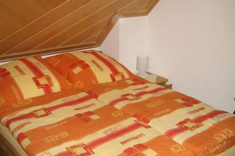 Ganze Wohnung, Appartement/Fewo Nr. 2 rechts , Dusche, Wc - Ferienwohnung Matthiesen in Kieler Förde, Heikendorf