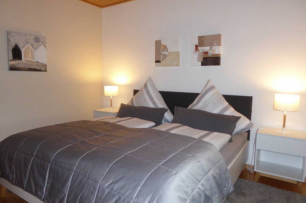 Ganze Wohnung, Bückeburger Riesen - Ferienwohnungen Richtsmeier in Schieder-Schwalenberg, Kreis Lippe