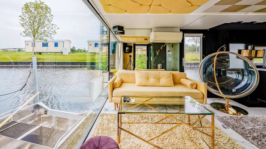 Boot für 3 Personen, mit Terrasse und Pool sowie Sauna, mit Haustier in Niedersachsen - 4