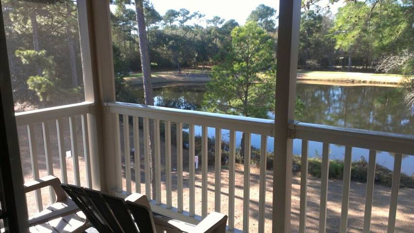 Vacation rental for 6 people, with hot tub and pool as well as balcony in Pawleys Island