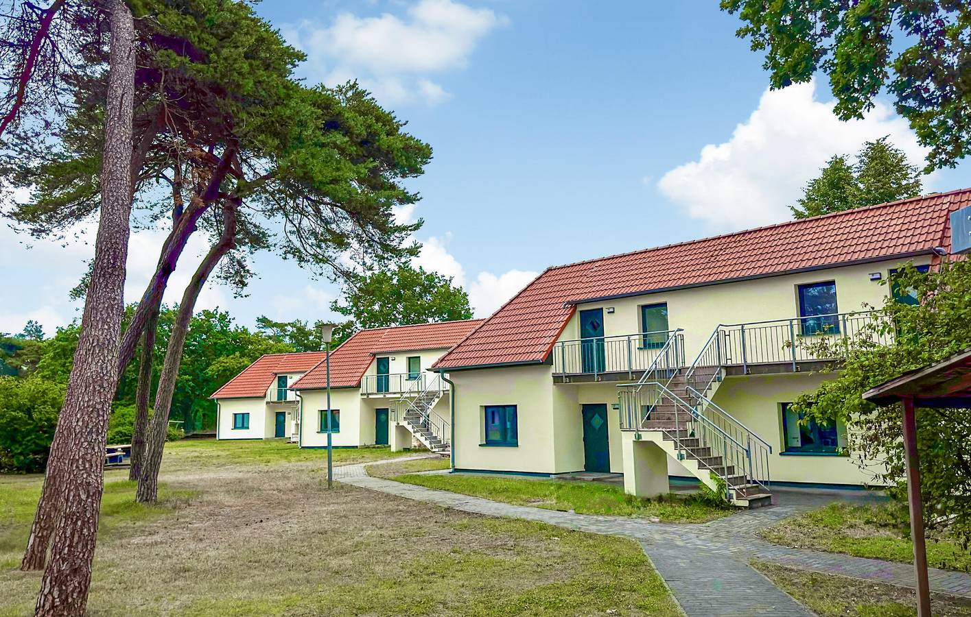 Ganze Ferienwohnung, Gemütliches Apartment am Strand mit Parkplatz und WiFi in Juliusruh, Rügen