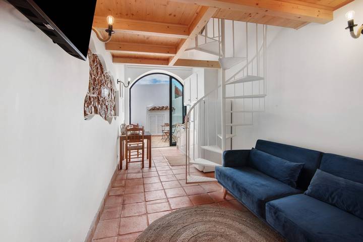 Appartement entier, Appartement 'Monte Gerações 5' avec piscine partagée, Wi-Fi et climatisation in Almancil, Quarteira