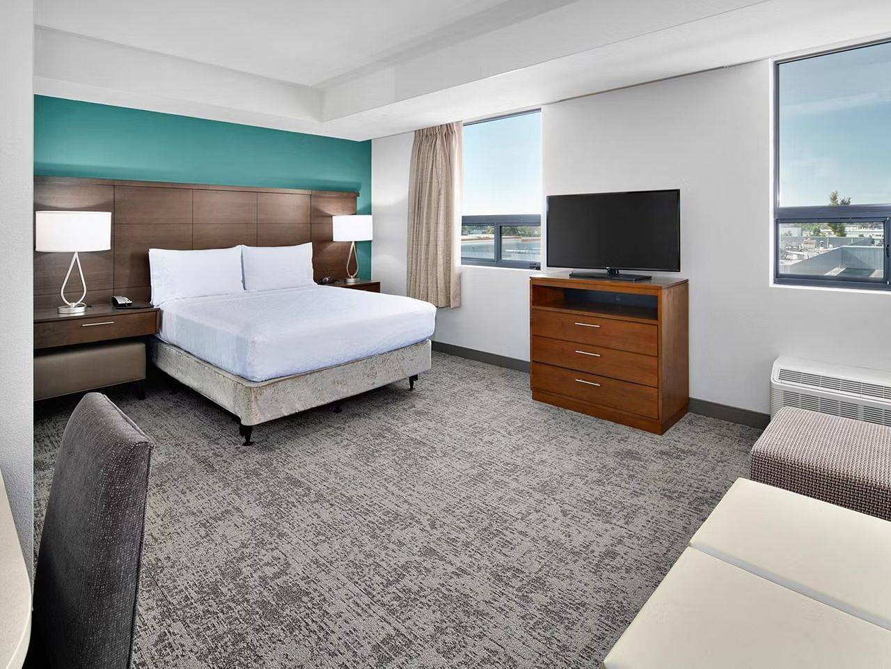 Staybridge Suites Irvine - John Wayne Airport in Irvine, Condado de Orange