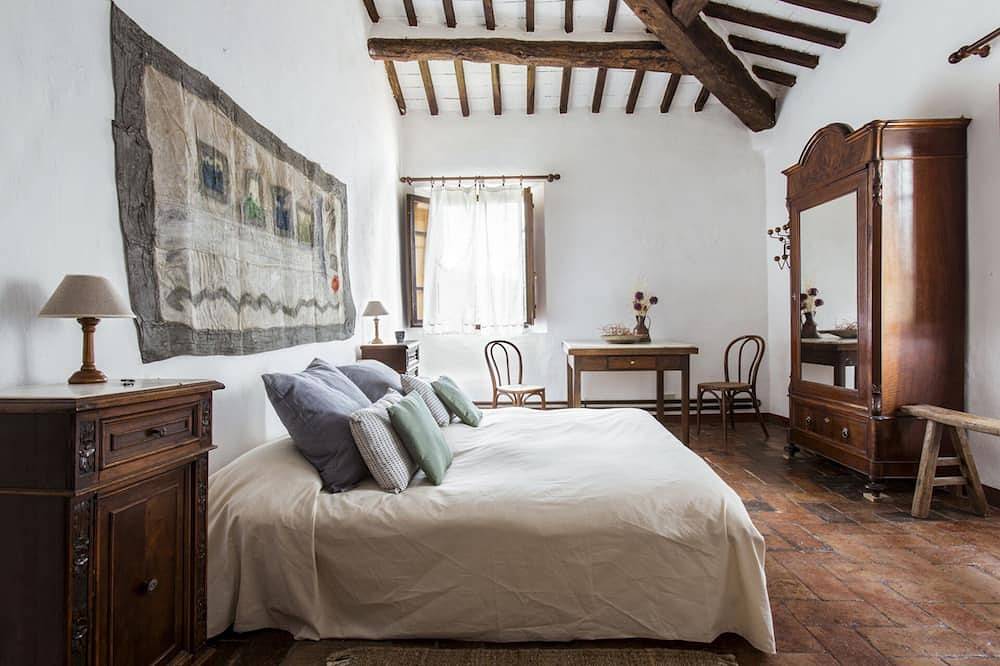 Ebbio Ferme à Exclusive- Monteriggioni 10 Chambres 5 Salles de bain in Monteriggioni, Chianti
