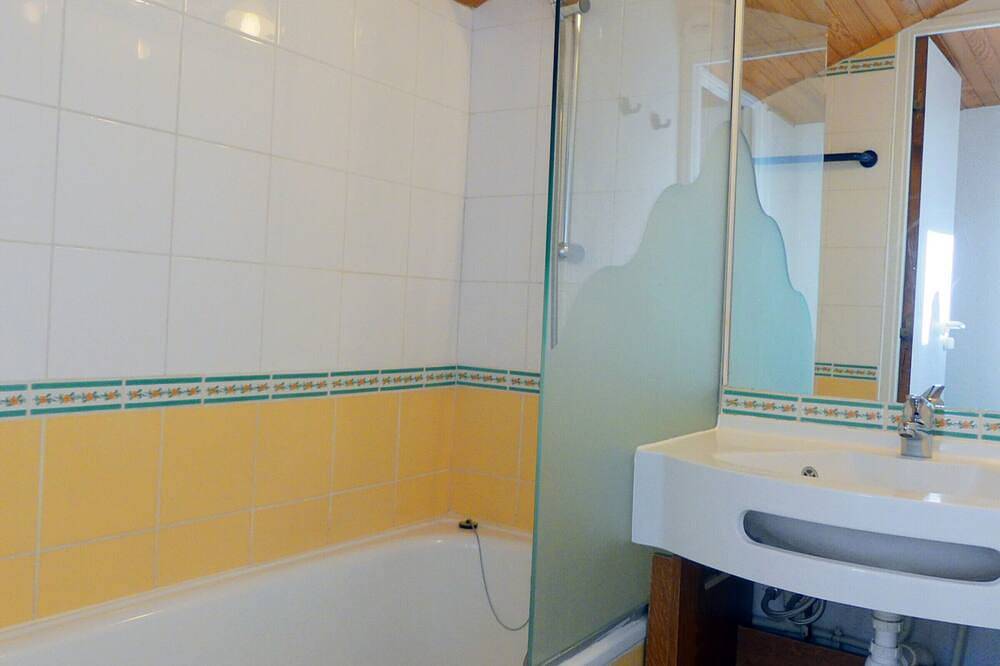 Ganze Wohnung, Angenehmes Duplex West Châtelet Viertel - Ideal für Familie von 6 in Méribel-Mottaret, Les Allues