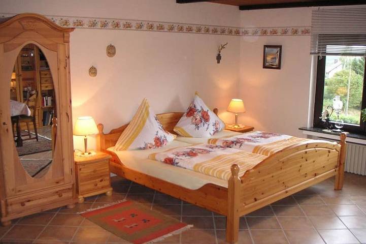 B&B für 2 Personen, mit Garten in der Eifel