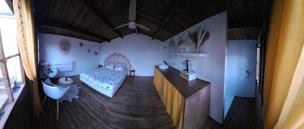 Cabane Spa Nord'Gouis in Cournon-d'Auvergne, Région de Clermont-Ferrand
