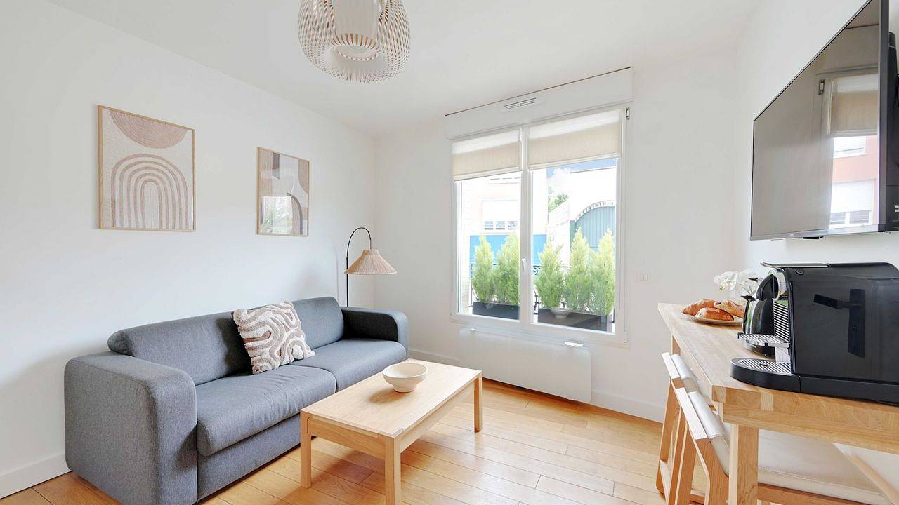 Appartement de vacances entier, Ferienwohnung für 4 Personen (25 m²) in Suresnes in Suresnes, Hauts-de-Seine