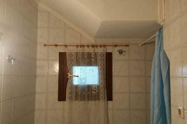 Location de vacances pour 4 personnes, avec jardin dans Velanidia - 2