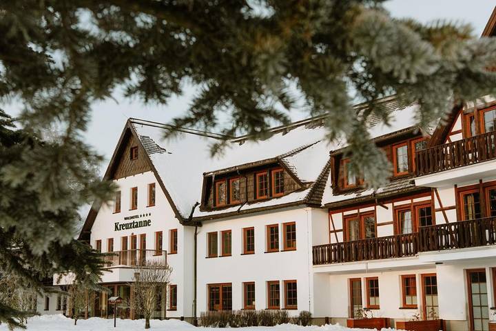 Hotel für 2 Personen, mit Balkon und Terrasse sowie Garten und Sauna in Sayda
