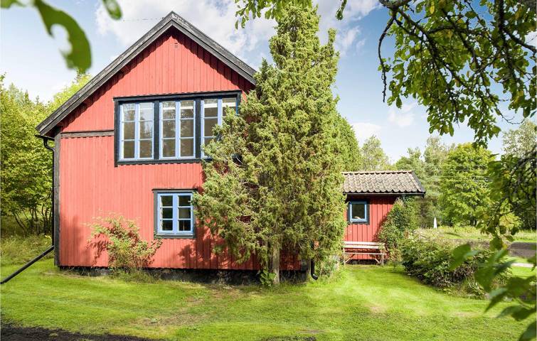 Hus för 8 Personer med trädgård in Stockholm region