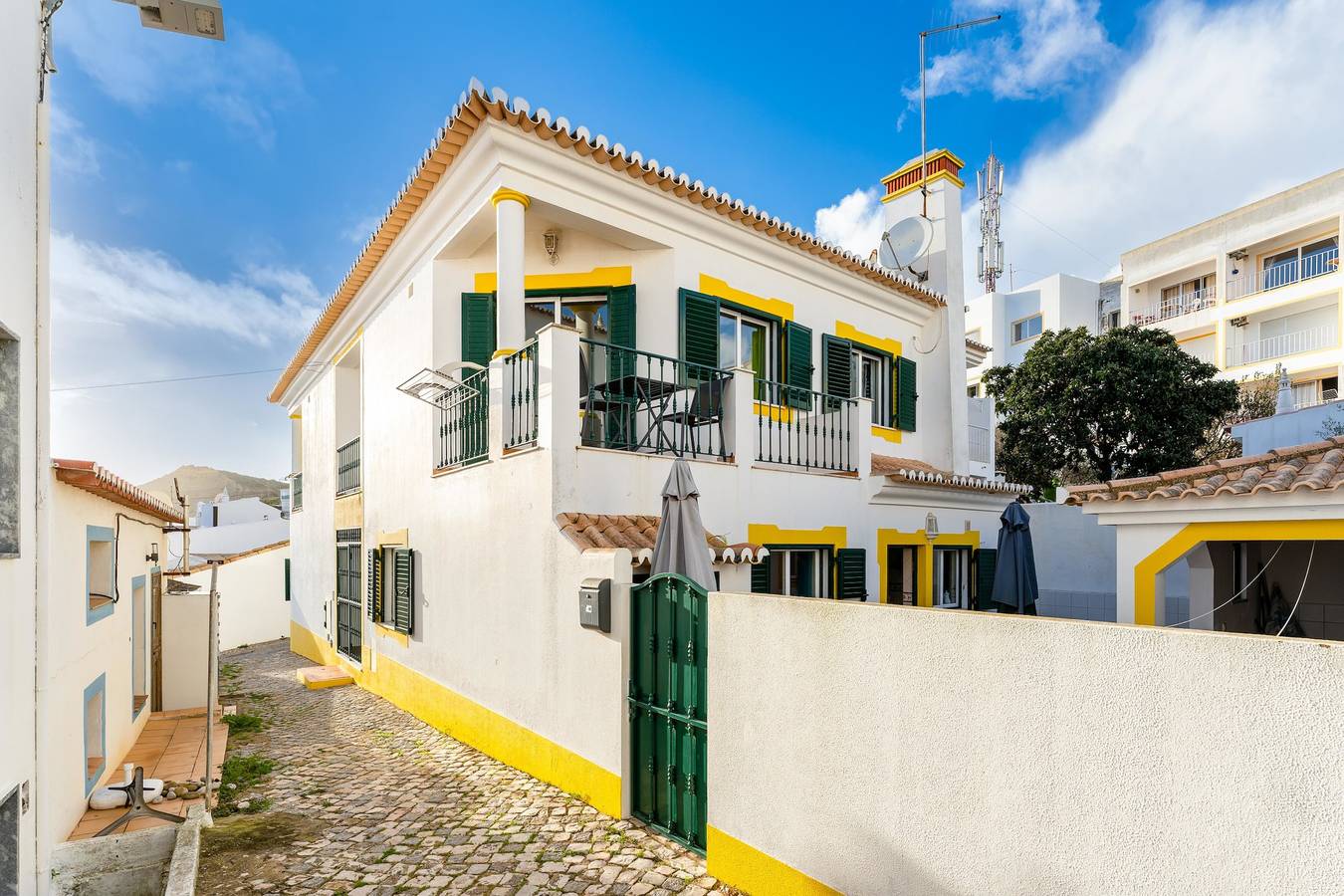 Ganze Wohnung, Villa som das Ondas Il in Praia do Burgau, Naturpark Südwest-Alentejo und Costa Vicentina