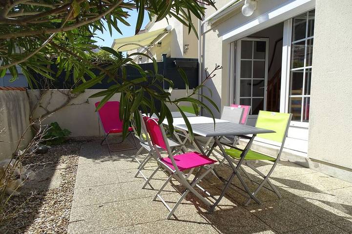 Maison de vacances pour 6 personnes, avec terrasse et jardin, animaux acceptés
