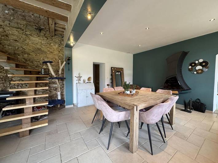 Location de vacances pour 8 personnes, avec jardin ainsi que terrasse et piscine à Roézé-sur-Sarthe - 4