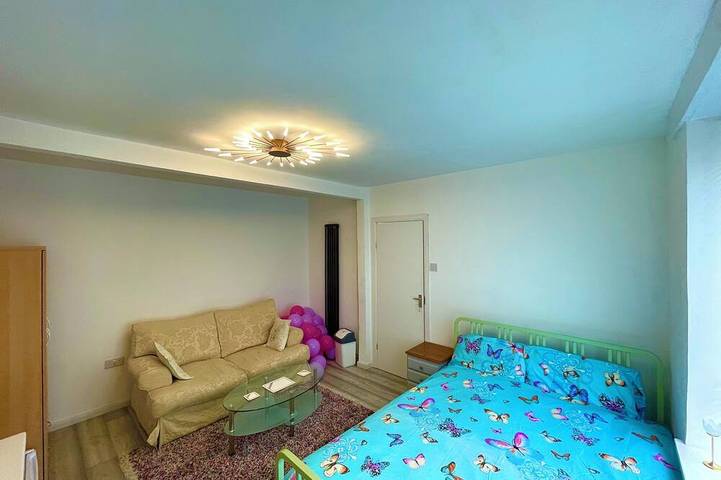 Cosy Carshalton Double Retreat in Sutton (London), London