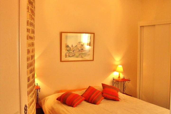 Location de vacances pour 12 personnes, avec jardin à La Douze - 3