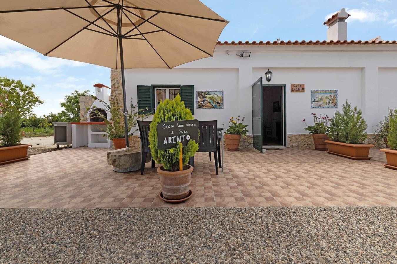 Casa Arinto – Ruimteschuilplaats tussen wijngaarden met lounge en gedeeld zwembad in Halbinsel von Setúbal
