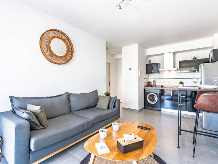 Gîte pour 2 personnes, avec terrasse dans Plage d'Erretegia - 2