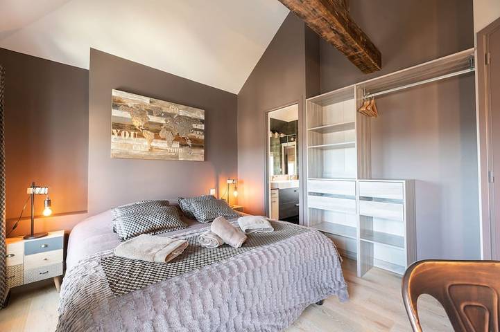 Apartamento entero, The Bucailleries en el segundo piso 2 habitaciones 2 baños in Honfleur, Region de Lisieux