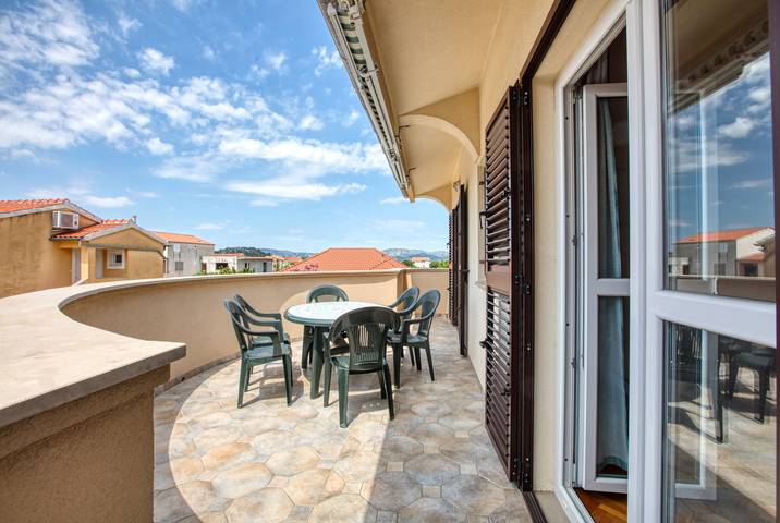 Ferienwohnung für 6 Personen, mit Balkon/Terrasse, mit Haustier auf Murter