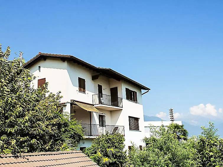 Villa for 6 Guests in Brissago, Western Alps