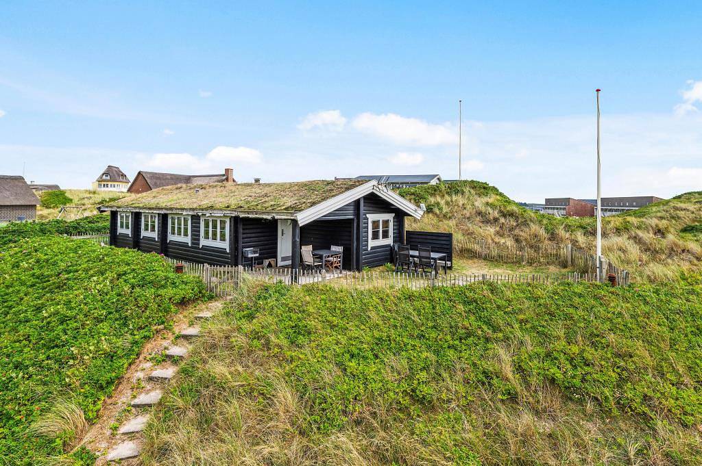 Charmerende sommerhus i Søndervig kun 50 meter fra stranden in Søndervig, Holmsland Klit