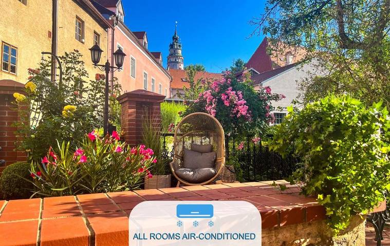 Appart’hôtel pour 4 personnes, avec jardin ainsi que sauna et vue, animaux acceptés