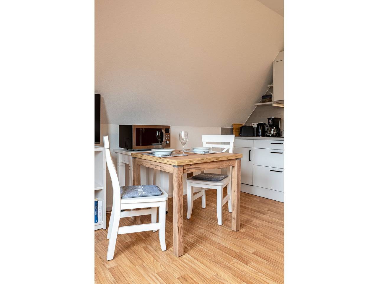 Ganze Ferienwohnung, Whg. Hanna - Amrumer Weg 1 - 1.Og in Wyk auf Föhr (Stadt), Wyk auf Föhr