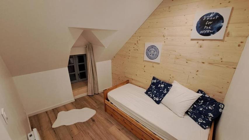 Location de vacances pour 8 personnes, avec terrasse dans Office De Tourisme Besse - 4