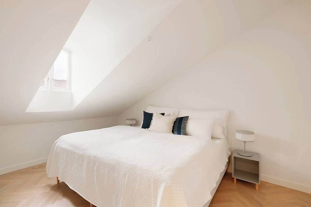Entire apartment, Dinbnb Apartments Grunerlokka  Penthouse Dream in Grünerløkka, Oslo