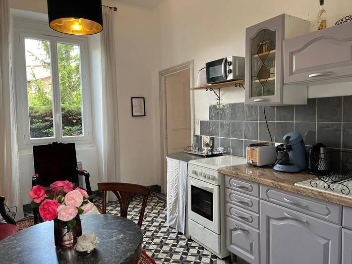 Gîte pour 2 personnes, avec sauna ainsi que jardin et piscine à Saint-Florent-sur-Auzonnet - 4