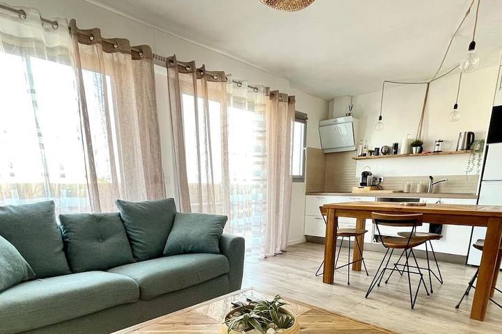 Location de vacances pour 4 personnes, avec balcon, animaux acceptés dans Plage de Carnon