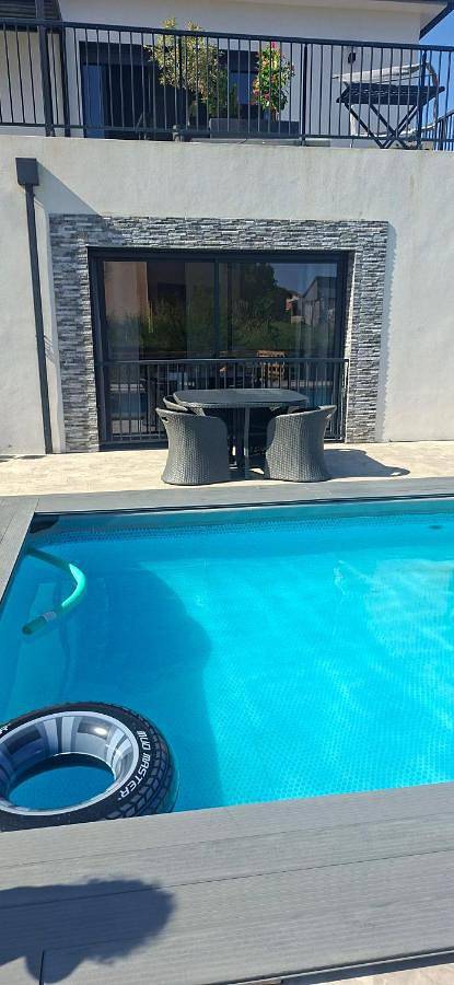 Appartement entier, Joli t2 a 5 min des plages in Furiani, Cap Corse
