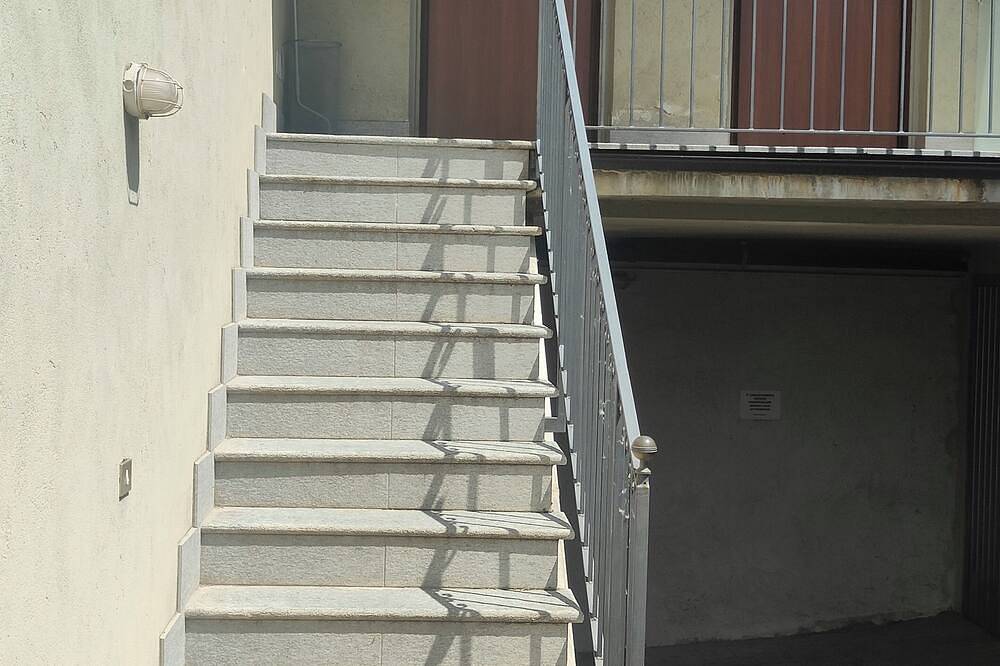 Cozy one-bedroom apartment in the heart of Cuneo perfect for any business. in Cuneo, Provincia de Cuneo
