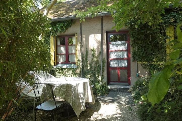 Gîte pour 2 personnes, avec terrasse à Saint-Piat