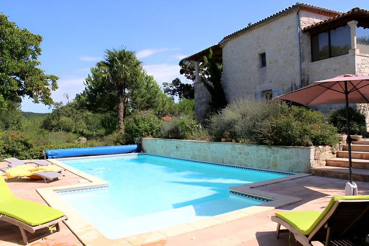 Gîte pour 2 personnes, avec piscine et terrasse dans le Lot-et-Garonne - 4
