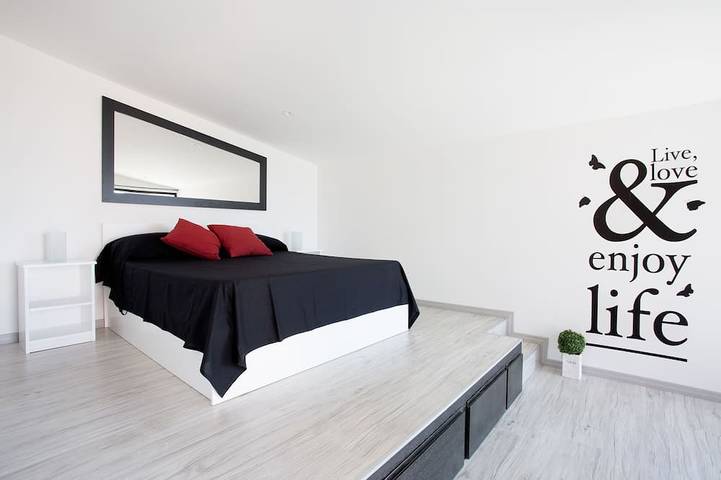 Appartement entier, Penthouse Juste Rénové Mer Front Gallipoli Salento Avec 250Mq De Terrasse in Gallipoli, Golfe de Tarente
