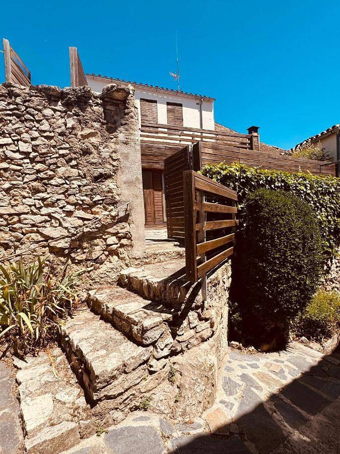 Casa de vacaciones para 14 personas, con piscina además de jardín y vistas - 1