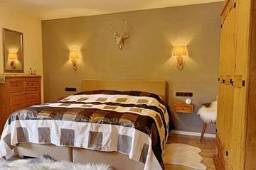 Hütte für 4 Personen in Ruhpolding, Chiemgauer Alpen, Bild 2