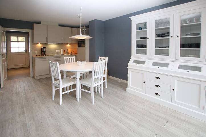 Ganze Wohnung, Ferienwohnung mit 3-Zimmern auf ca. 50m² in Wyk auf Föhr (Stadt), Wyk auf Föhr