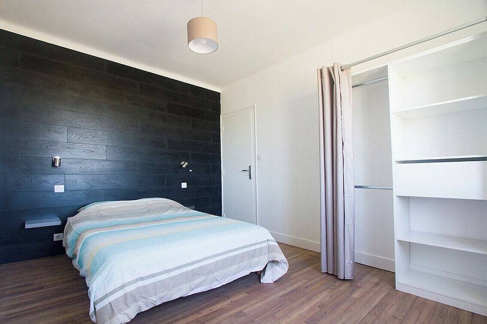 Tipoz'Immo • Ar Baradoz • sea view • linen included • garage • garden in Penhors, Pouldreuzic