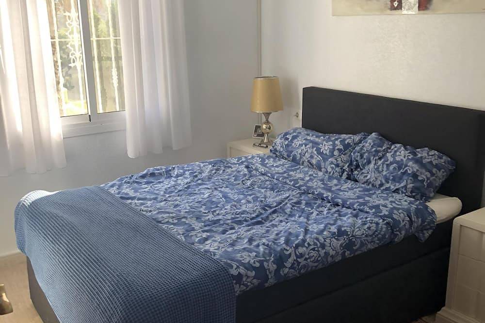 Haus mit Berg- und Meerblick in Santa Pola, Costa Blanca