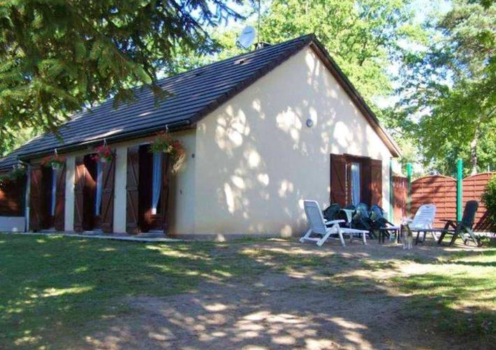 Location de vacances pour 5 personnes, avec terrasse et jardin à Marcillac-la-Croisille - 2